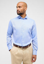 Load image into Gallery viewer, ETERNA <BR>
Long sleeve shirt <BR>
Light blue (11) <BR>