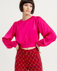 SURKANA <BR>
Short blouse with plain puffed sleeves <BR>
Fuchsia <BR>