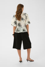 Load image into Gallery viewer, CULTURE <BR>
Bisera Top <BR>
Cream with Black embellishment <BR>