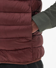 Load image into Gallery viewer, BARBOUR <BR>
Bretby Gilet <BR>
Navy & Wine available <BR>