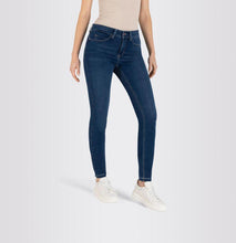 Load image into Gallery viewer, MAC <BR>
Dream Skinny Jeans <BR>
Denim <BR>