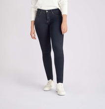Load image into Gallery viewer, MAC <BR>
Dream Skinny Jeans <BR>
Denim <BR>