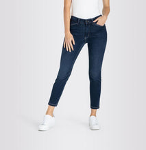 Load image into Gallery viewer, MAC <BR>
Dream Chic Jeans <BR>
Denim<BR>