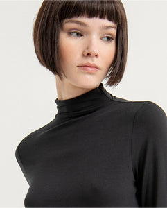 SURKANA <BR>
Fitted T-shirt with plain elasticated low Perkins polo neck<BR>
Black or Turquoise <BR>