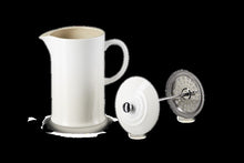 Load image into Gallery viewer, LECREUSET <BR>
Stoneware Cafetiere French Press <BR>
Meringue <BR>