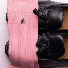 Load image into Gallery viewer, SWOLE PANDA <br>
Mens bamboo sock <br>
Pink <br>
UK 7-11