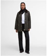 Load image into Gallery viewer, BARBOUR <BR>
Modern Beadnell Quilted Jacket <BR>
Sage <BR>
