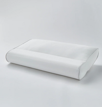 Load image into Gallery viewer, FINE BEDDING COMPANY<BR>
Head and Neck Hybrid Pillow<BR>