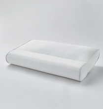 Load image into Gallery viewer, FINE BEDDING COMPANY&lt;BR&gt;
Head and Neck Hybrid Pillow&lt;BR&gt;
