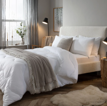 Load image into Gallery viewer, FINE BEDDING COMPANY<BR>
Spundown 13.5 Tog Duvet<BR>