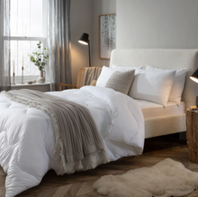 Load image into Gallery viewer, FINE BEDDING COMPANY&lt;BR&gt;
Spundown 13.5 Tog Duvet&lt;BR&gt;
