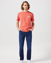 Load image into Gallery viewer, WRANGLER<BR>
Texas Night Shade Denim<BR>
Dark Blue Denim<BR>