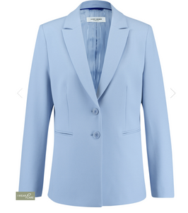 GERRY WEBER<BR>
Classic Blazer with Stretch Comfort<BR>
Dusty Blue Cloud<BR>