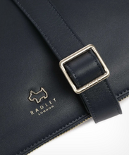 Load image into Gallery viewer, RADLEY LONDON<BR>
Pockets Crossbody Bag Fine Grain Cow Leather<BR>
Navy<BR>