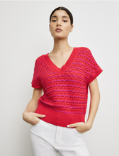 Load image into Gallery viewer, GERRY WEBER<BR>
Short Sleeve Jumper in Airy Knit<BR>
Red<BR>