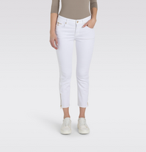 Load image into Gallery viewer, MAC<BR>
Rich Slim Chic Shortened with Detailed Hem Jeans<BR>
White<BR>