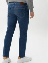 Load image into Gallery viewer, BRAX<BR>
Cadiz Straight Regular Jeans<BR>
Denim<BR>