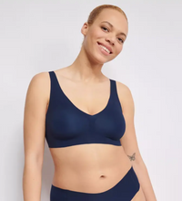 Load image into Gallery viewer, TRIUMPH<BR>
Sloggi Zero Feel Bralette<BR>
Navy, Rust<BR>