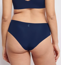 Load image into Gallery viewer, TRIUMPH<BR>
Sloggi Zero Feel Hipster Briefs<BR>
Navy<BR>