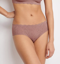 Load image into Gallery viewer, TRIUMPH<BR>
Sloggi Zero Feel Bliss Hipster<BR>
Black, Cacao, Heather<BR>