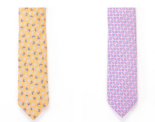 Load image into Gallery viewer, ANDRE<BR>
Tie and Hankerchief Matching Set<BR>
24<BR>