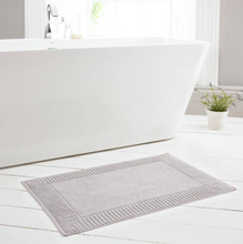 Load image into Gallery viewer, DEYONGS <BR>
Bliss 650 gram Pima Cotton Towel <BR>
Variety of colours <BR>