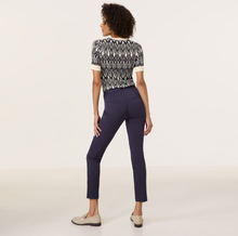 Load image into Gallery viewer, GERRY WEBER<BR>
Slim Fit Trousers<BR>
Navy, Black<BR>