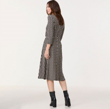 Load image into Gallery viewer, GERRY WEBER<BR>
Jersey Print Dress<BR>
Black/Sand<BR>