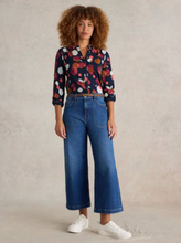 Load image into Gallery viewer, WHITE STUFF<BR>
Annie Jersey Shirt<BR>
Black/Plum<BR>