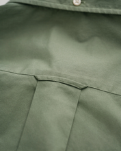Load image into Gallery viewer, GANT<BR>
Classic Poplin Shirt<BR>
