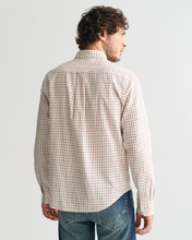 Load image into Gallery viewer, GANT<BR>
Regular Tattersall Shirt Twill<BR>