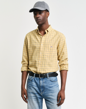 Load image into Gallery viewer, GANT<BR>
Regular Tattersall Shirt Twill<BR>