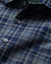 Load image into Gallery viewer, RODD & GUNN<BR>
Monvale Shirt<BR>
Midnight<BR>