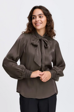 Load image into Gallery viewer, FRANSA <BR>
Monika Blouse<BR>
Black<BR>