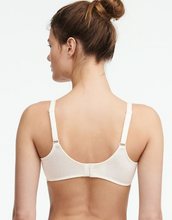 Load image into Gallery viewer, CHANTELLE <BR>
Seamless Molded Underwire Bra <BR>
Skin, Black, Ivory <BR>