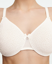 Load image into Gallery viewer, CHANTELLE <BR>
Seamless Molded Underwire Bra <BR>
Skin, Black, Ivory <BR>