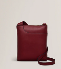 Load image into Gallery viewer, RADLEY LONDON<BR>
Saddle Brown Crossbody Wallet Pockets Icon Bag<BR>
Cranberry<BR>