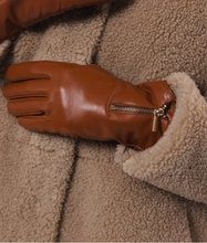 Load image into Gallery viewer, RINO AND PELLE<BR>
Bai Leather Gloves<BR>