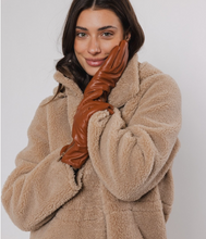 Load image into Gallery viewer, RINO AND PELLE<BR>
Bai Leather Gloves<BR>