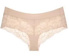 Load image into Gallery viewer, TRIUMPH<BR>
Makeup Illusion Lace Shorty<BR>
Ivory & Purple<BR>