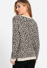 Load image into Gallery viewer, OLSEN<BR>
Henry Fit Animal Print<BR>
Latte<BR>
