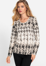 Load image into Gallery viewer, OLSEN<BR>
Long Sleeve Hannah Top<BR>
Black<BR>