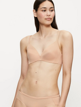 Load image into Gallery viewer, TRIUMPH<BR>
Body Makeup Soft Touch Bra<BR>
Skin, Black<BR>