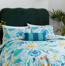 Load image into Gallery viewer, HELENA SPRINGSFIELD<BR>
Bella Duvet Cover Set<BR>