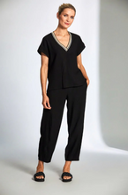 Load image into Gallery viewer, PERUZZI<BR>
Pinktuck Barrel Trousers<BR>
Black, Navy<BR>