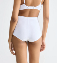 Load image into Gallery viewer, TRIUMPH<BR>
Sloggi Max Knickers Basic+<BR>
White, Skin<BR>
