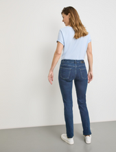 Load image into Gallery viewer, GERRY WEBER<BR>
Soline Jeans<BR>
Black, Blue<BR>