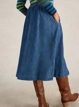 Load image into Gallery viewer, WHITE STUFF<BR>
Heather Denim Midi Skirt<BR>
Blue<BR>