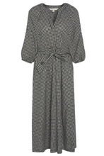 Load image into Gallery viewer, BARBOUR<BR>
Suri Midi Dress<BR>
Navy/Sand<BR>