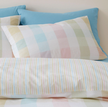 Load image into Gallery viewer, CATHERINE LANSFIELD<BR>
Spring Check Duvet Set<BR>